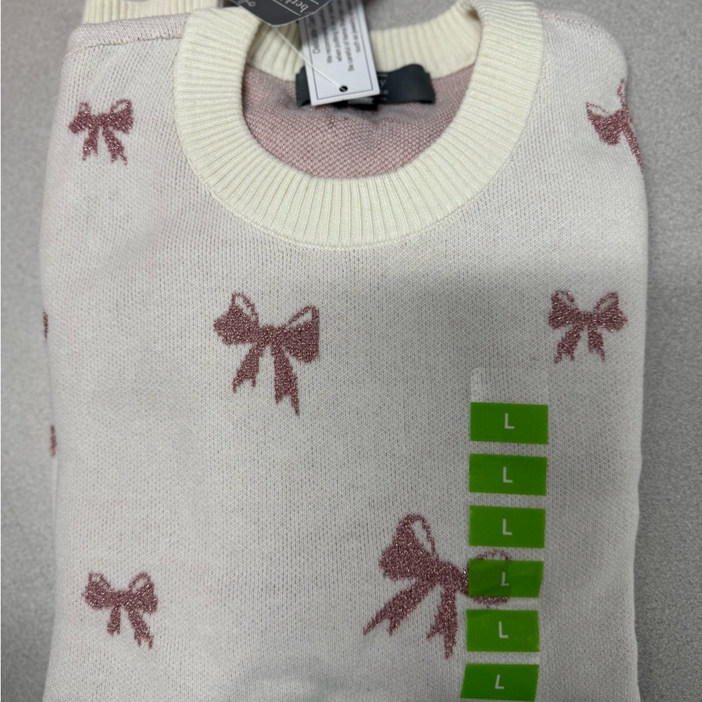 Soft Cream Sweater with Pink Bow Motif - Women's